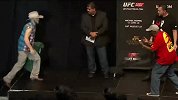 UFC-14年-UFC格斗之夜澳门站赛前称重仪式全程-全场