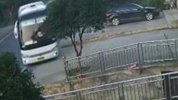 班车司机突发疾病撞树停车 司机去世乘客无人受伤