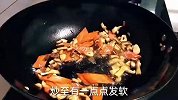 全家人都爱吃的下饭菜，饭店常做，在家轻松搞定