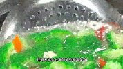 以后想吃西兰花，就像我这样做，做法简单清爽又_解腻