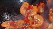 过年做一个这样的油焖大虾，鲜香入味，好吃到舔手指