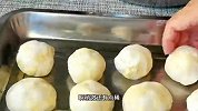 东北粘豆包，蒸20分钟变“荷包蛋”，最后变成粘火勺，真是高手