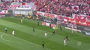 第60分钟杜塞尔多夫球员卡拉曼进球 杜塞尔多夫2-0汉诺威96