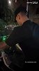 劳塔罗深夜扫共享单车 和妻子一起夜骑街头