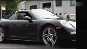 街拍新保时捷911 TARGA  家族式外形理念