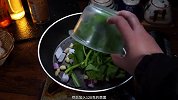 茼蒿菜要焯水吗，像我这样做的茼蒿菜不需要焯水
