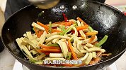 春天宁可不吃肉，也要吃的3种“碱性”菜！酸碱平衡，常吃才有劲