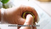 明日清明，吃它正是好时候，软糯好吃，颜色碧绿，自制网红青团