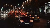 40辆日产GTR俄罗斯飙车，战斗民族这阵仗，有点吓人！