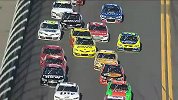 2014 NASCAR春季杯赛上演恐怖车祸瞬间