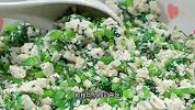 90岁老厨师教我茼蒿拌豆腐，做法简单，好吃又有用