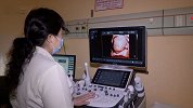 女子怀孕8个月感觉腹中胎儿没了动静 剖腹手术后看到可怕一幕