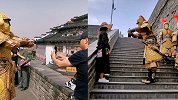 西安城墙设“武士”劝阻不文明行为：代表景区形象，让游客更舒适