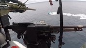 宛如谍战片！美海岸警卫队海上拦截毒贩，连开3枪警告后登船缴获