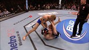 瑞帅UFC五大终结时刻 致命勾拳三连击送谢叔进入梦乡