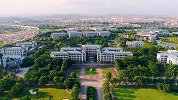 上热搜！国庆节仅放假两天 广州这所高校回应了