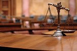 90后涉黑女老大获刑25年当庭痛哭 曾绑架未成年小孩逼债