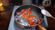 番茄牛肉怎么做好吃又嫩又简单，简单又好吃的番茄牛肉