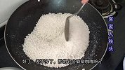 客家正宗盐焗鸡做法，超详细步骤，咸香味美肉滑，新手也一次成功