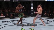 UFC on ESPN1副赛：吉米-里维拉VS斯特林