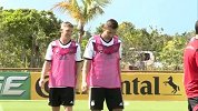 世界杯-14年-PPTV第1体育现场报道 德国队训练有条不紊前国脚弗里德里希现身-新闻