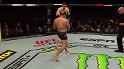 UFC奥克兰站主赛选手终结时刻：穆斯塔法耶夫神龙摆尾KO