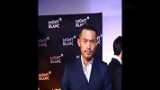 羽毛球-15年-将酷帅进行到底 林丹牵手桂纶镁帅气亮相-新闻