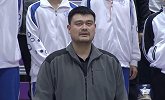 无缝衔接！姚明返京现场观战星火杯篮球赛山东青年队VS清华附中