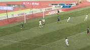青岛黄海后场险些送出乌龙助攻 古托单刀被门将扑出