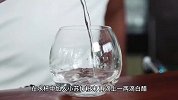 水杯里的水垢怎么去除