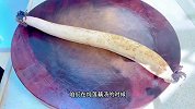 莲藕千万不要直接下锅炖，只需多加一个步骤，莲藕软糯汤汁清澈