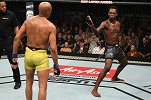 UFC234背后的喜悦与悲伤 八角笼版“长大后我就成了你”