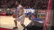 篮球-14年-神一样的AJ8 美国篮球高中联赛 队员同一地方摔倒三次-专题