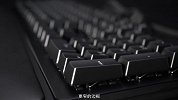 雷蛇猎魂光蛛光轴机械键盘上手