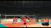 奥运会-16年-中国女排首战踩场训练遭遇停电-新闻