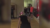 C罗实力PK花足世界冠军 被对手征服秒变“迷弟”