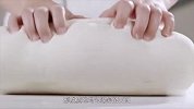 西安几代人都爱吃的大包子，馅料极香，蘸上酱料吃更绝