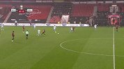 第7分钟伯恩茅斯球员格勒内费尔德射门 - 被扑