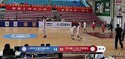 14岁2米26的“女姚明”！张子宇22分5板2帽集锦
