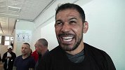 UFC-16年-格斗之夜101倒计时：UFC群星参与慈善三明治售卖竞赛-专题