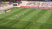 第44分钟甘冈球员吉洛鲍吉射门