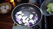 炒山药怎么炒，简单又好吃的山药炒佛手瓜，清爽开胃