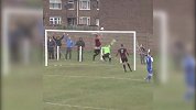 英格兰第9级球队门将出神作 足总杯赛场神奇两连扑