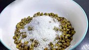 绿豆新做法，清凉解暑冷藏后更好吃