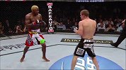 UFC-14年-UFC Fight Night 50倒计时：劳佐vs基耶萨前瞻-专题