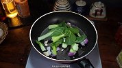 茭白怎样炒才好吃，简单又好吃的茭白炒青菜，清爽开胃