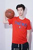 无惧范冰冰逃税风波 范丞丞出席NBA活动大秀球技