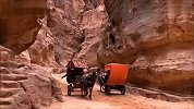 旅游-新世界七大奇迹之二-玟瑰古城隐藏于约旦大峡谷中千年-好游景点