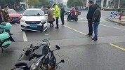 海南一辅警涉嫌酒驾追尾撞死2人 已被刑拘