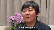 张雪称流量已成为甜蜜负担：以前骑摩托车上下班，现在厂门口随时堵着几十个人